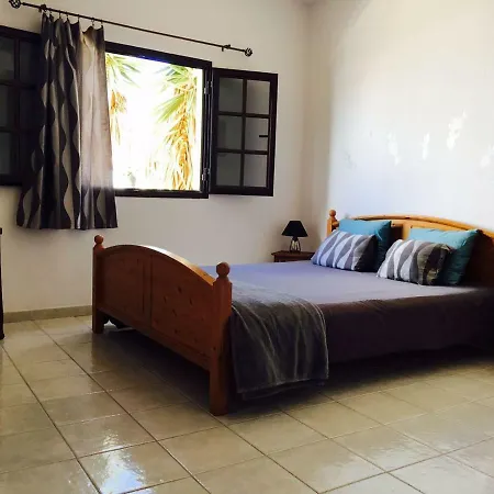 Feel Good * La Santa